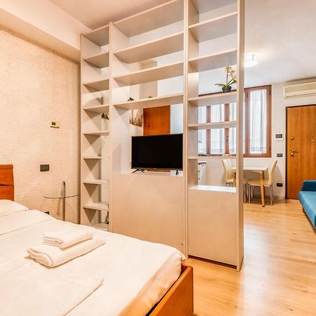 Milano Confy Apartment 2Pax- Via Tartini, 26 エクステリア 写真